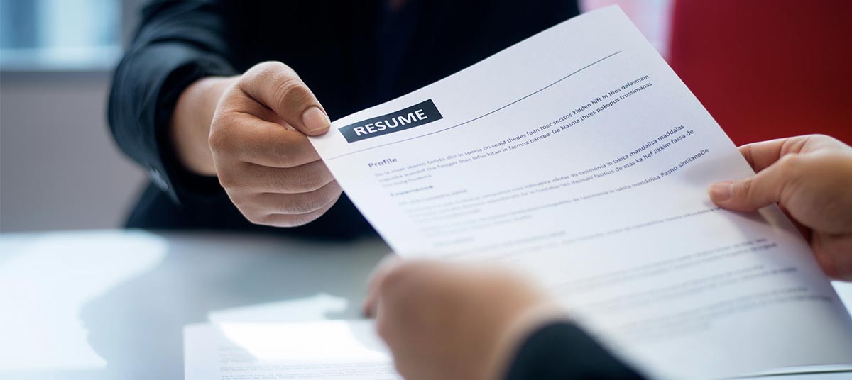 Job Loss: Tax Considerations & Financial Strategies